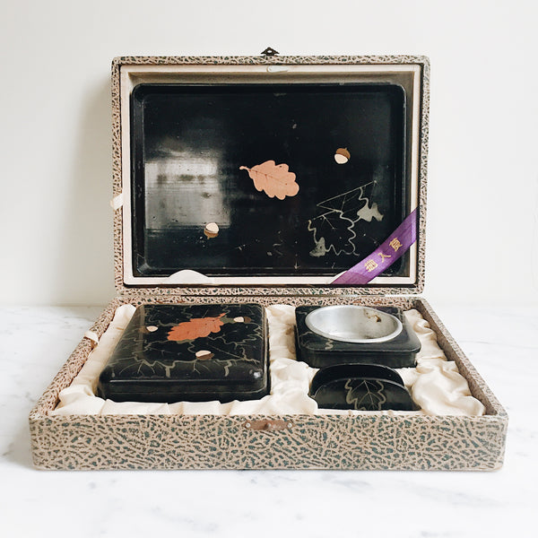 Antique Taisho Maki-e Lacquered Tobacco Boxed Set